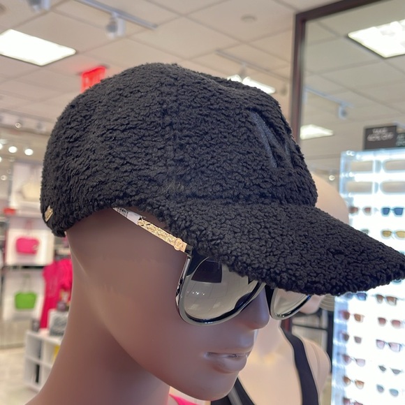 Michael Kors MK Logo Hat Sherpa Adjustable Cap OS 
Black NWT - Picture 10 of 16